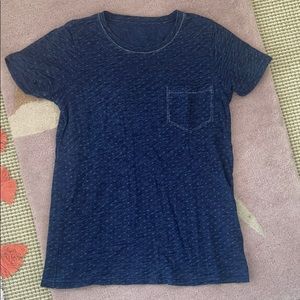 Super soft 100% cotton pocket tee small